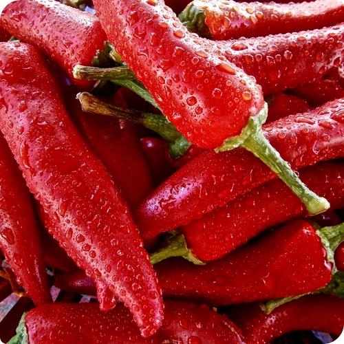 Hot red chillies - foods to avoid with heartburn.